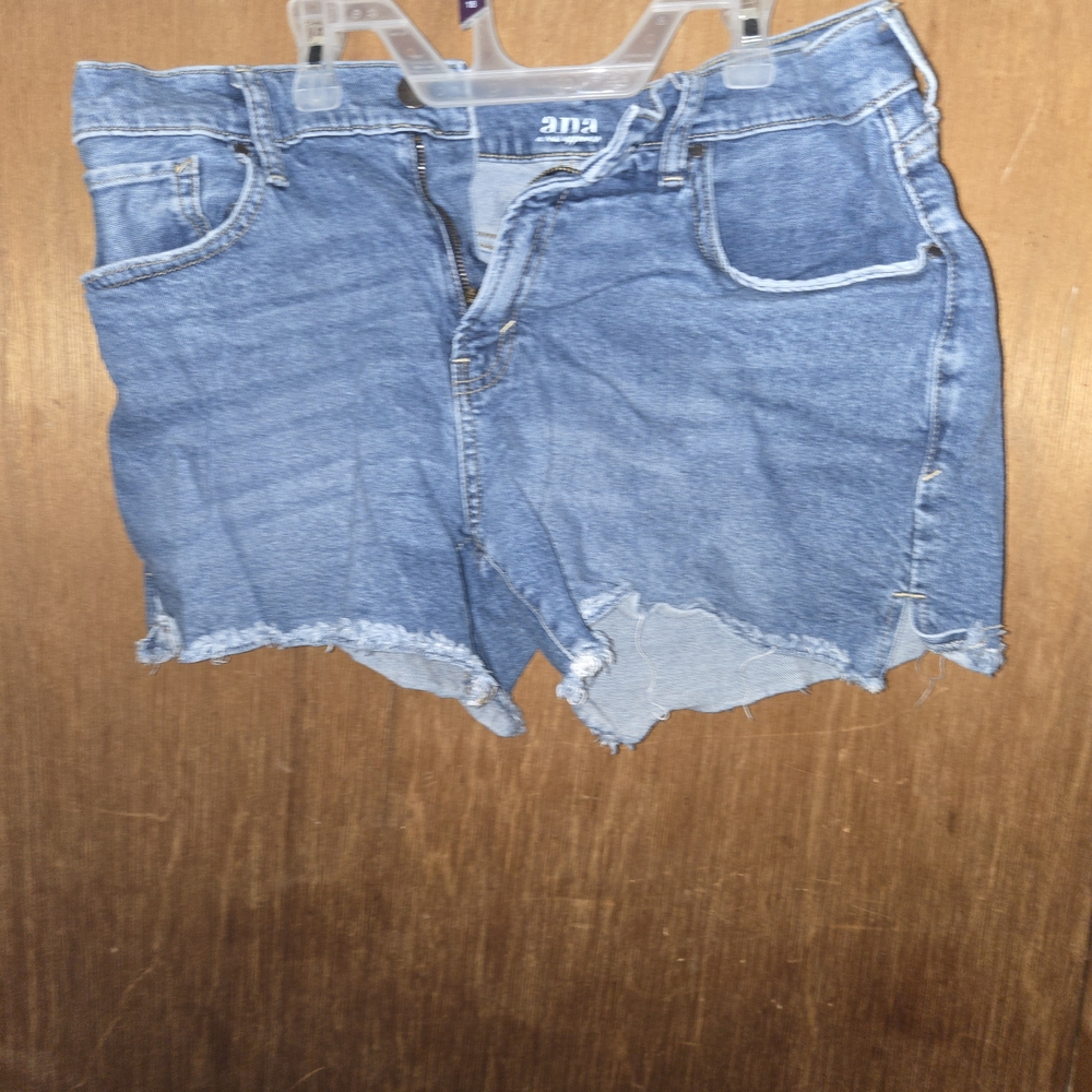 a.n.a Blue Denim Women Size 14 Shorts